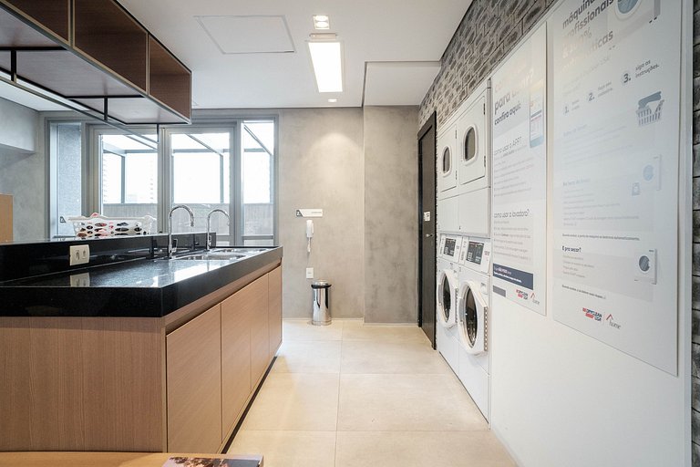 Studio em Moema com Estacionamento Incluso