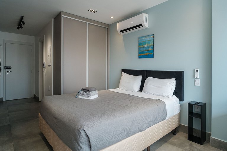 Apto no Zahle Jardins com portaria 24h e WI-FI