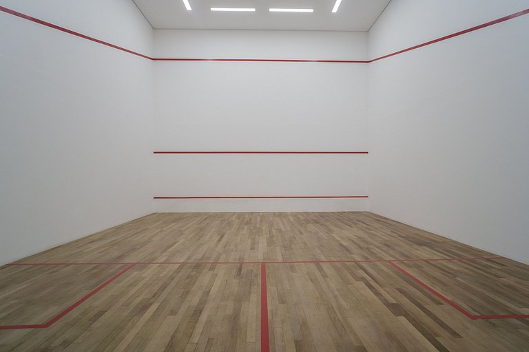 Luxo em Moema: Apto com estacionamento grátis