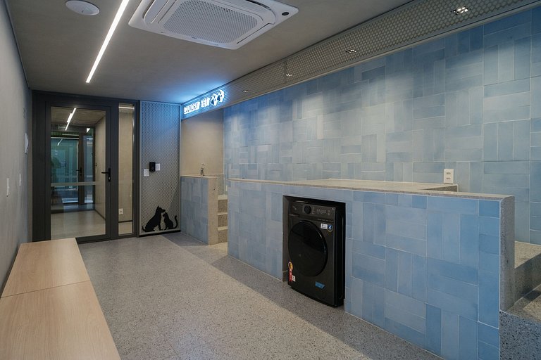 Luxo em Moema: Apto com estacionamento grátis