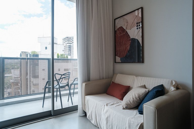 Luxo em Moema: Apto com estacionamento grátis