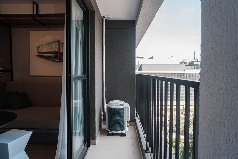 Studio Moderno para Alugar em Pinheiros - 3 Pessoas, Varanda