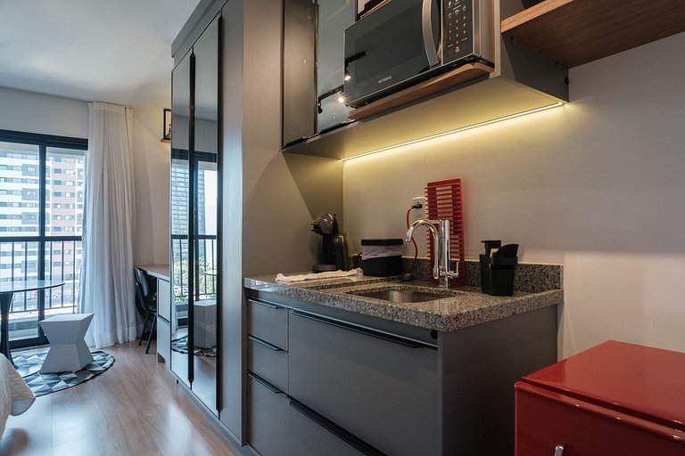 Studio Moderno para Alugar em Pinheiros - 3 Pessoas, Varanda