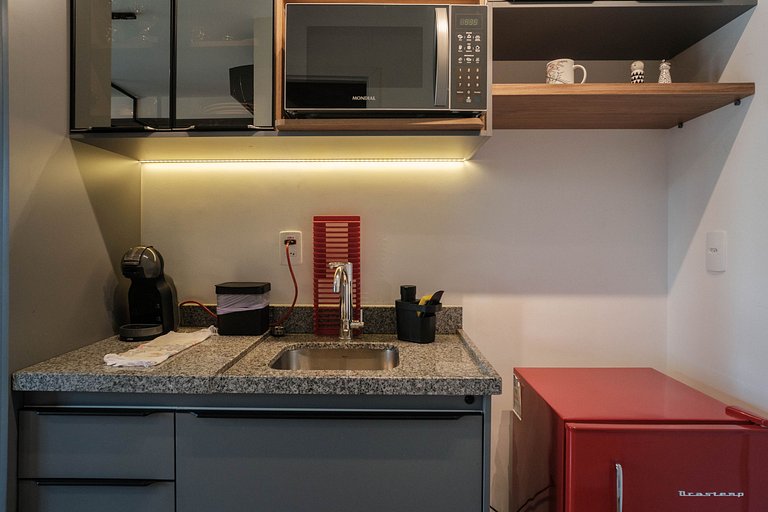 Studio Moderno para Alugar em Pinheiros - 3 Pessoas, Varanda
