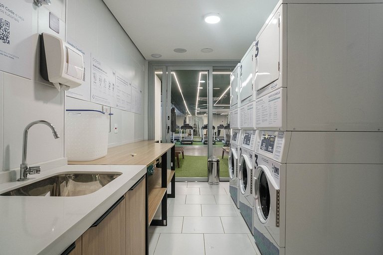 Apto Luxo com garagem em Moema