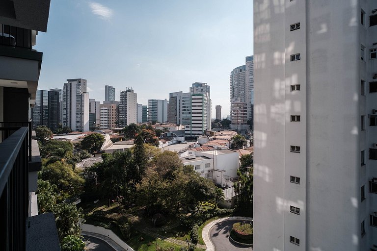 Apto completo no coração de Pinheiros com WI-FI