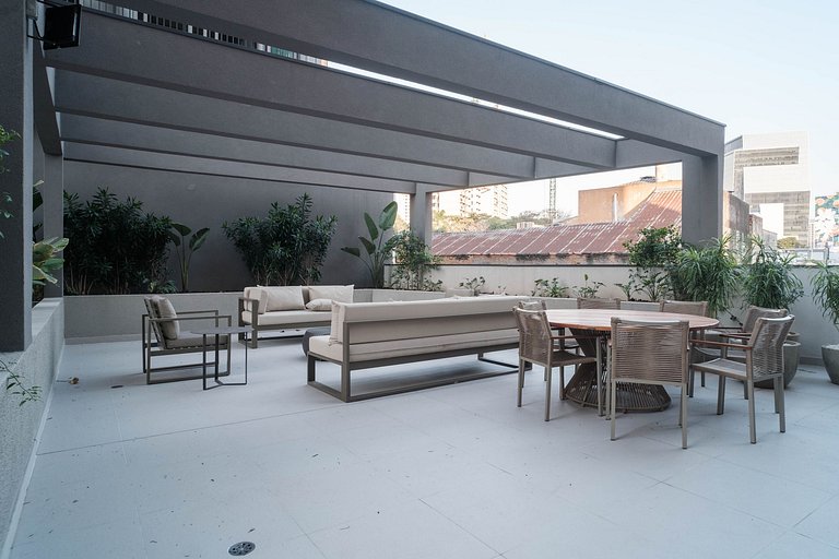 Apto em Pinheiros c/ Piscina, Coworking e Metrô