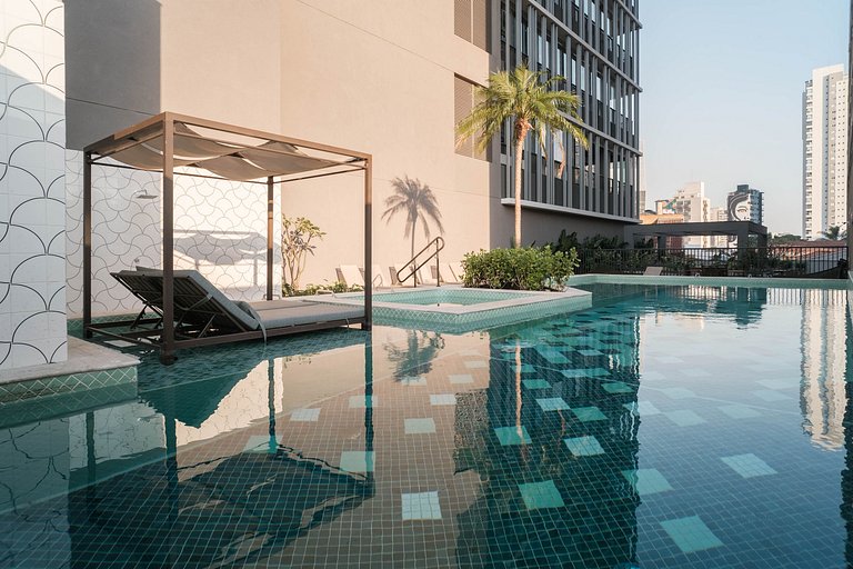 Apto em Pinheiros c/ Piscina, Coworking e Metrô