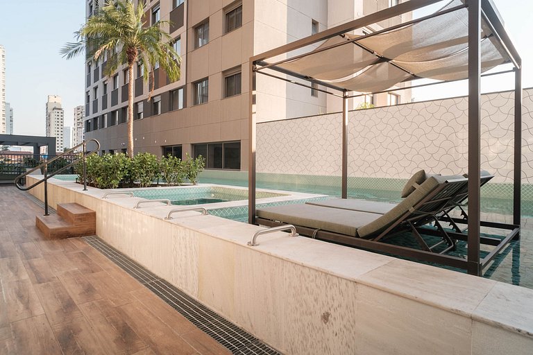 Apto em Pinheiros c/ Piscina, Coworking e Metrô