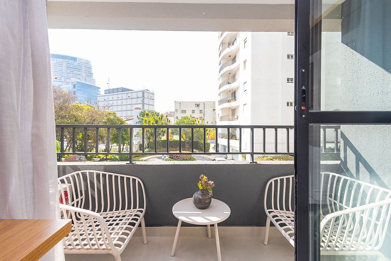 Apartamento para Alugar em Pinheiros - 2 Pessoas, Varanda