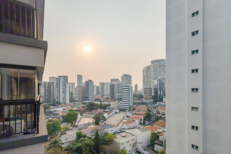Aconchegante apto em Pinheiros com portaria 24h