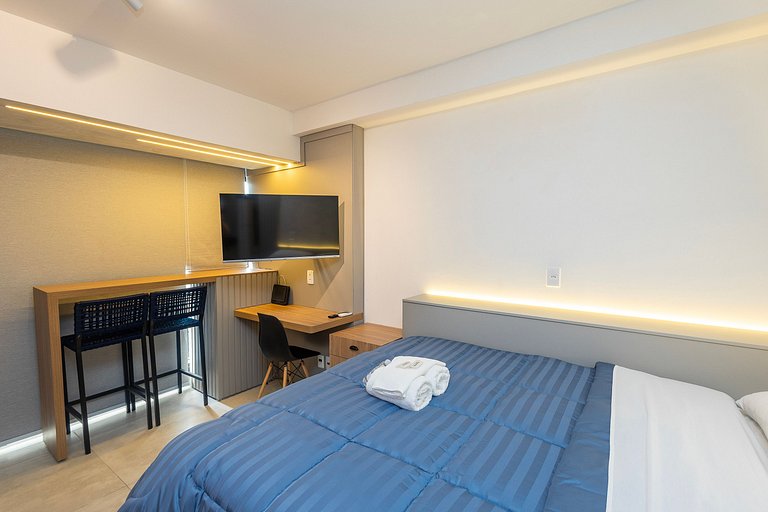 Studio para Alugar em Pinheiros - Shopping Eldorado, Metrô