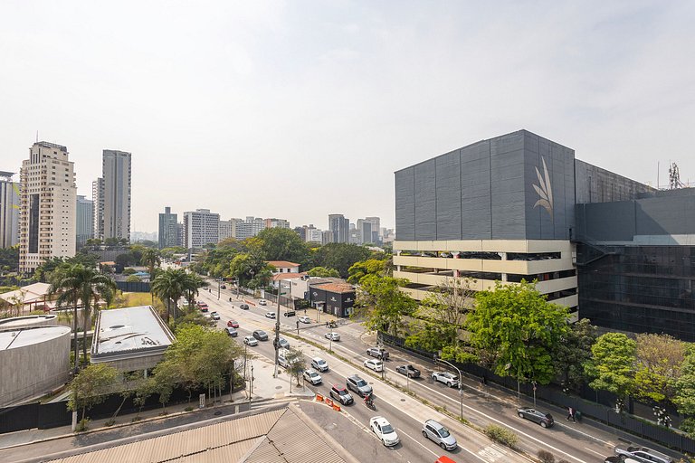 Apto aconchegante próximo da Faria Lima