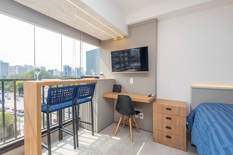 Studio para Alugar em Pinheiros - Shopping Eldorado, Metrô