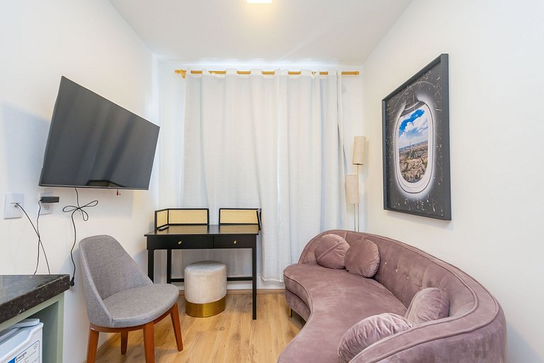 Apto em Pinheiros c/ Piscina, Coworking e Metrô