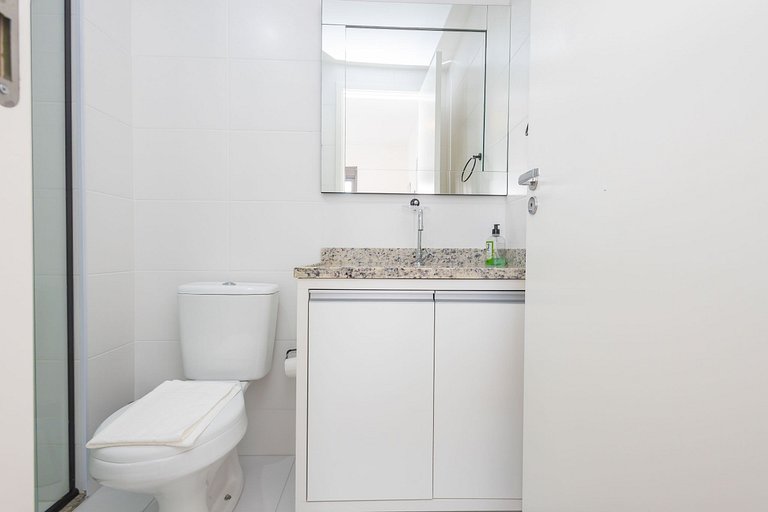 Apto em Pinheiros c/ Piscina, Coworking e Metrô