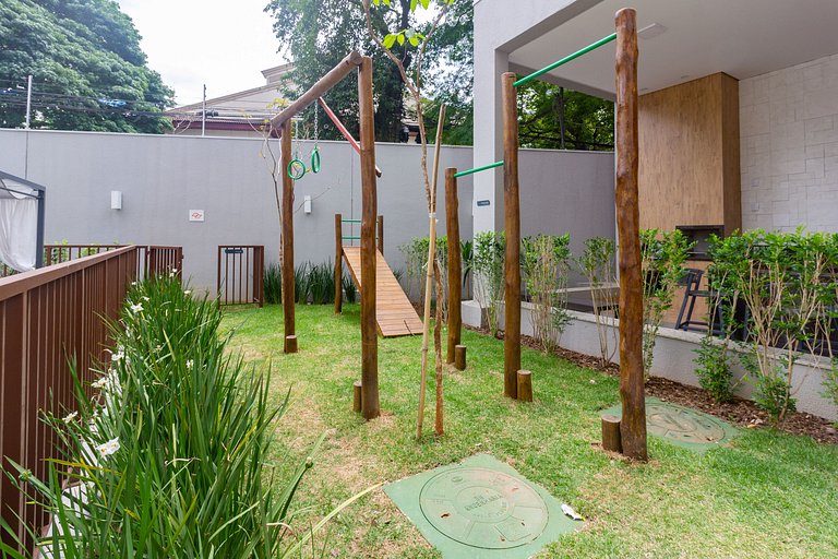 Apto aconchegante c/ cama queen em Pinheiros