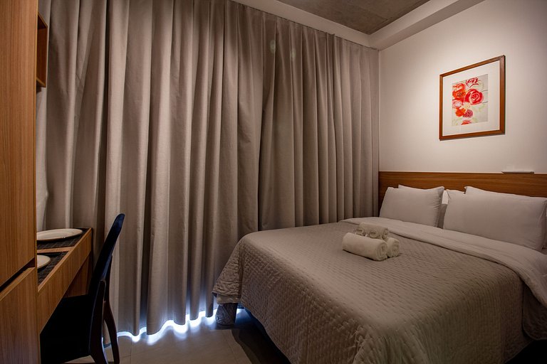 Conforto e aconchego: Apto completo c/ linda vista