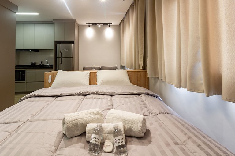 Apto encantador c/ cama queen em Pinheiros
