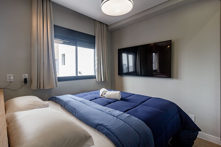 Apto em Pinheiros c/ Cama Queen e Vista da Cidade