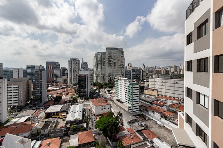 Apto em Pinheiros c/ Cama Queen e Vista da Cidade