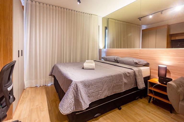 Elegância e conforto: apto completo c/ cama queen