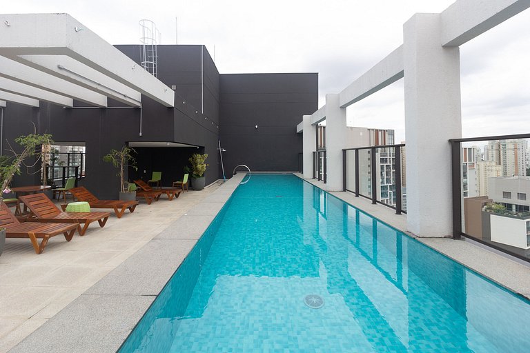 Apto completo com vista incrível próximo ao metrô