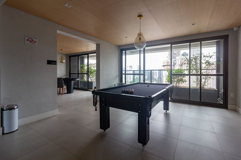 Apto completo com vista incrível próximo ao metrô