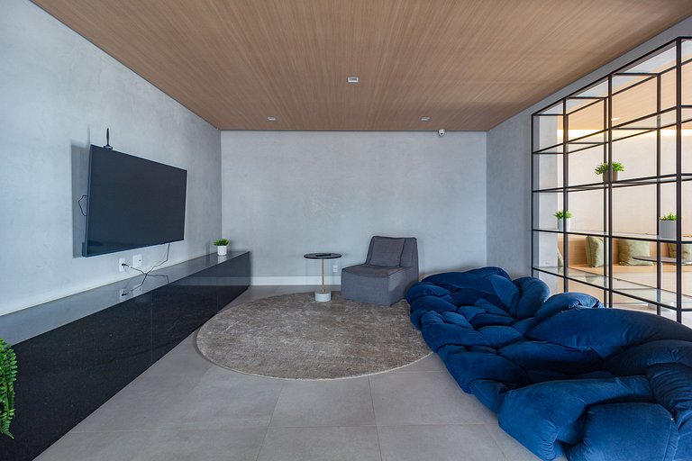 Apto completo com vista incrível próximo ao metrô