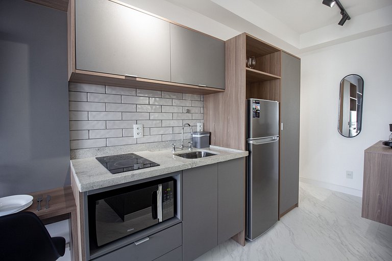 Conforto e elegância: Apto completo com varanda