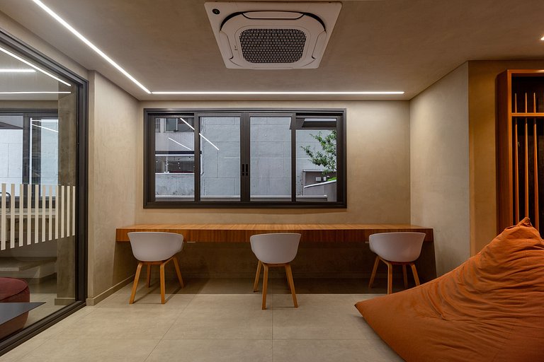 Charme e encanto: Apt confortável c/ self check-in