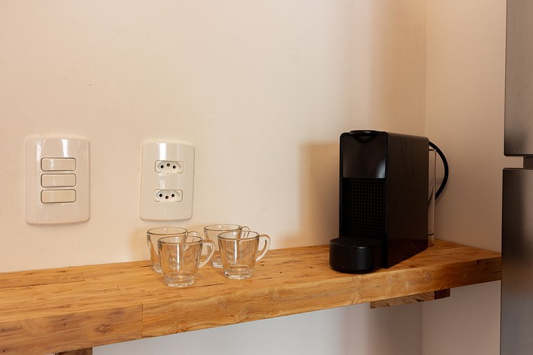Apto Elegante em Pinheiros c/ Varanda e Coworking