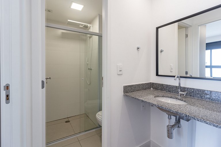 Apto Elegante em Pinheiros c/ Varanda e Coworking