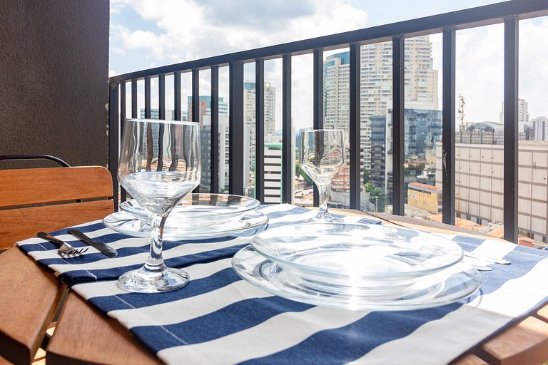 Apto Elegante em Pinheiros c/ Varanda e Coworking