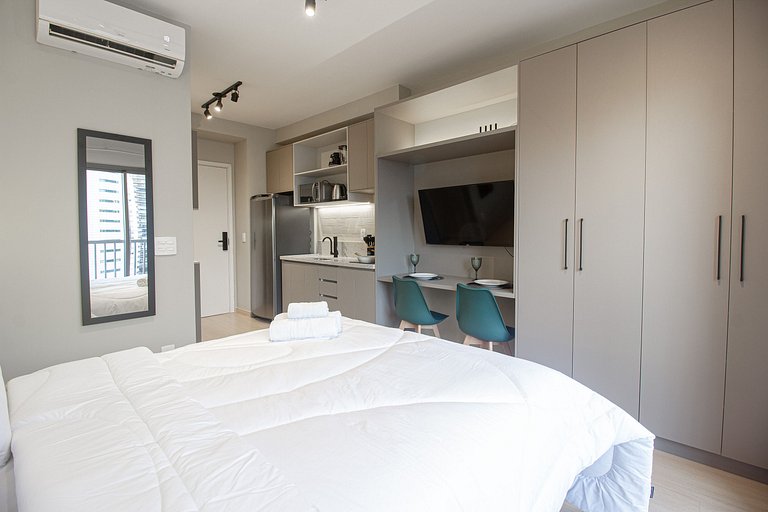 Apartamento Luxo em Pinheiros c/ varanda