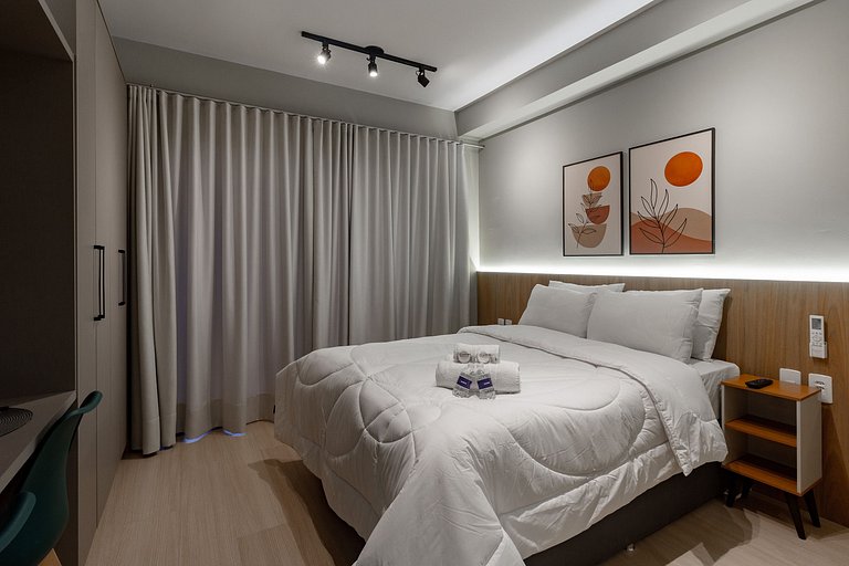 Apartamento Luxo em Pinheiros c/ varanda