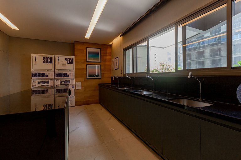 Studio Brooklin SP com  Vaga, Piscina e Academia