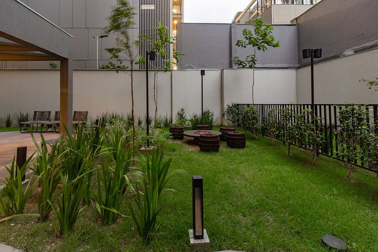 Aconchego e conforto: Apt c/ varanda em Pinheiros