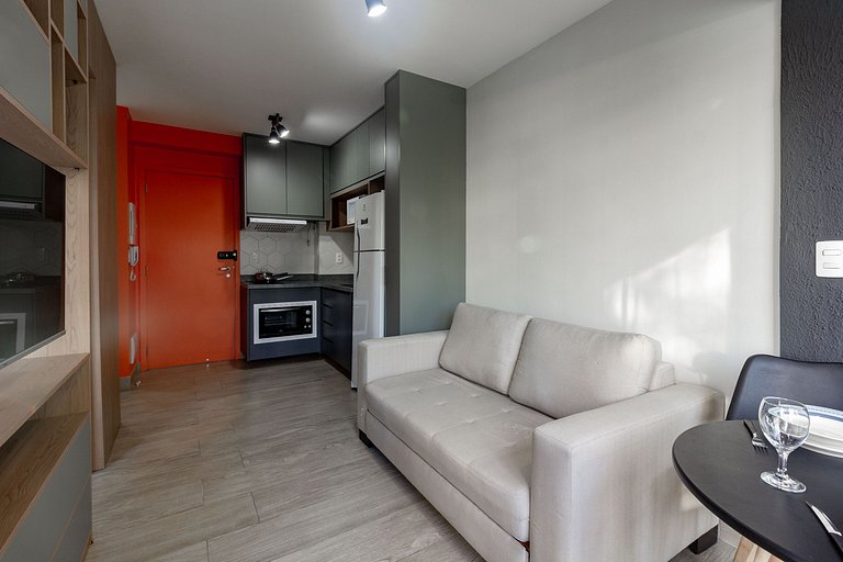 Encanto no coração de Pinheiros: Apt completo