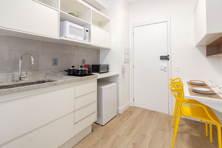 Luxo e encanto: Apê completo c/ self check-in