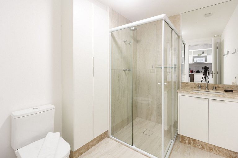 Luxo e encanto: Apê completo c/ self check-in