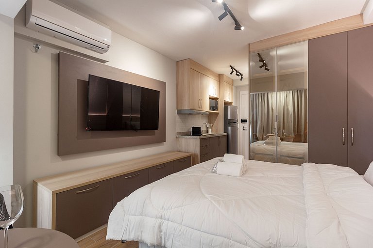 Encanto de Moema: Apto completo c/ WI-FI