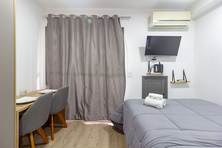 Encanto e praticidade: Apto completo em Pinheiros