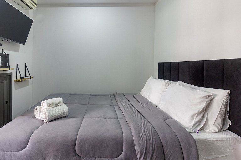 Encanto e praticidade: Apto completo em Pinheiros