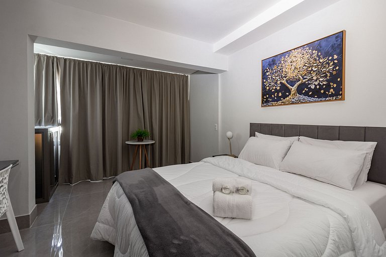 Apto completo em Moema c/ cama queen e WI-FI