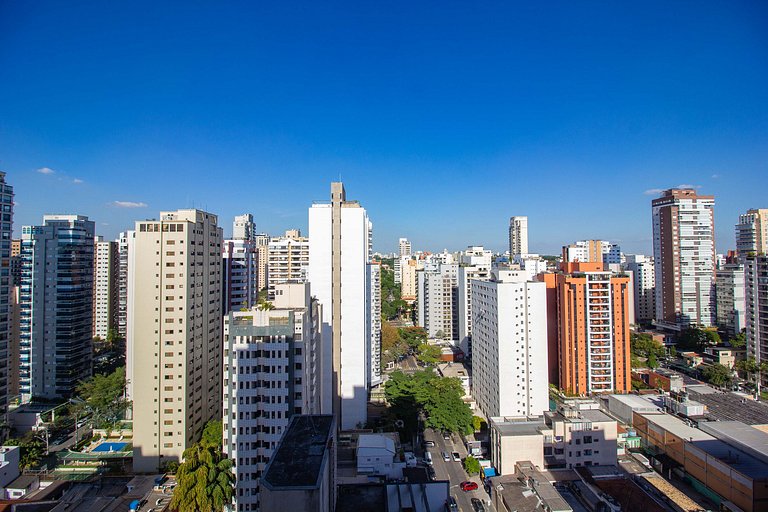 Apto completo em Moema c/ cama queen e WI-FI