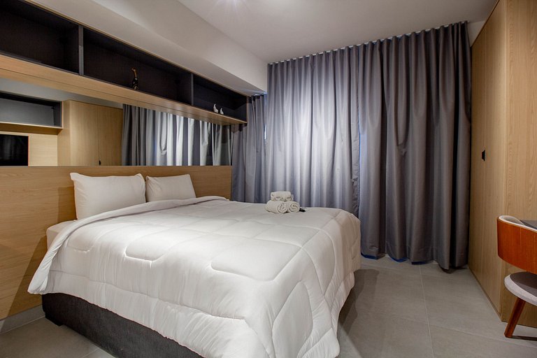 Apto completo c/ cama queen próximo da Paulista