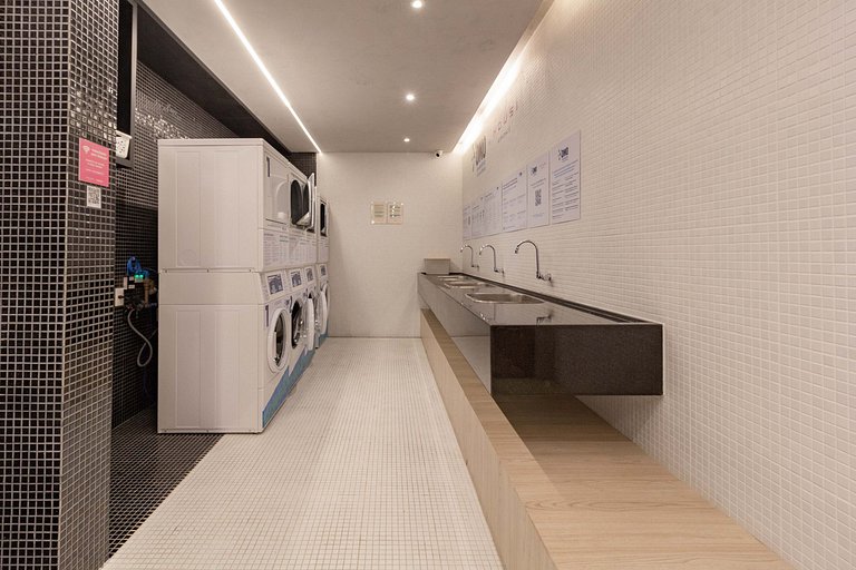Conforto e charme: Apt em Moema c/ varanda