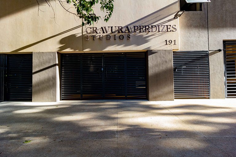 Conforto e elegância: Apto completo em Perdizes