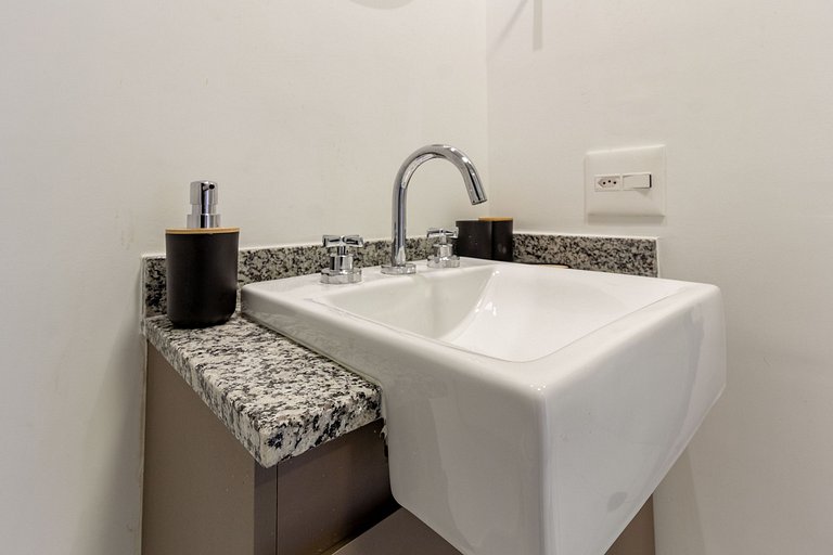 Conforto e aconchego: Apt completo próx ao metrô